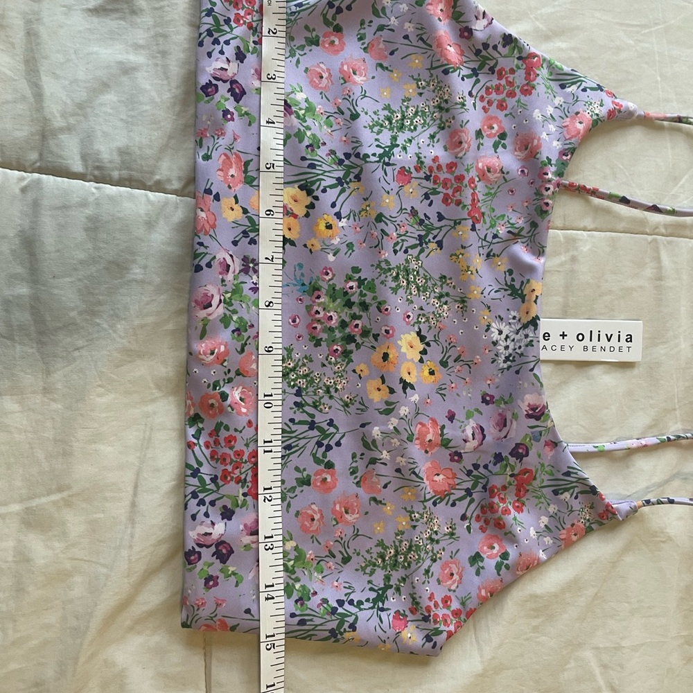 NWT Alice & Olivia Activewear Top - Picture 16 of 16